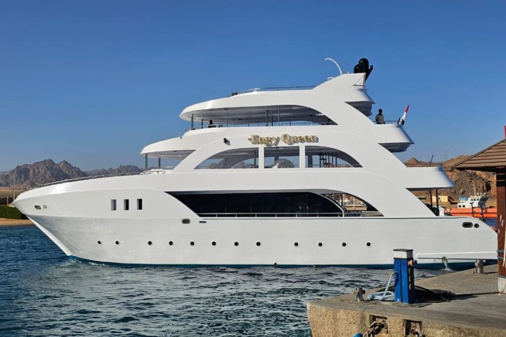 Ras Mohammed & White Island Luxury Yacht Trip | Engy Queen Sharm El Sheikh
